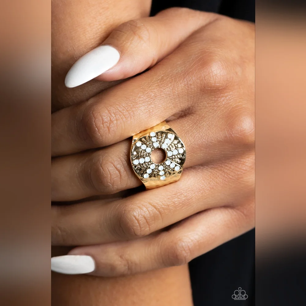 Stylish Sunbeams Ring